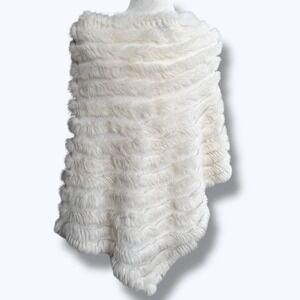 Cejon Rabbit Fur Poncho OS White Knit Shawl Coquette Luxe Balletcore Winter